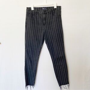 Abercrombie & Fitch Jeans Womens Sz 31/12R High Rise Super Skinny Ankle Pinstrip